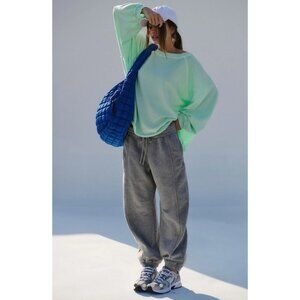 FREE PEOPLE Movement One to Beat Oversize Pullover in Pastel Green Size Small